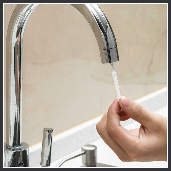 Escova Anti Entupimento CleanFlow – Limpeza Profunda e Precisa